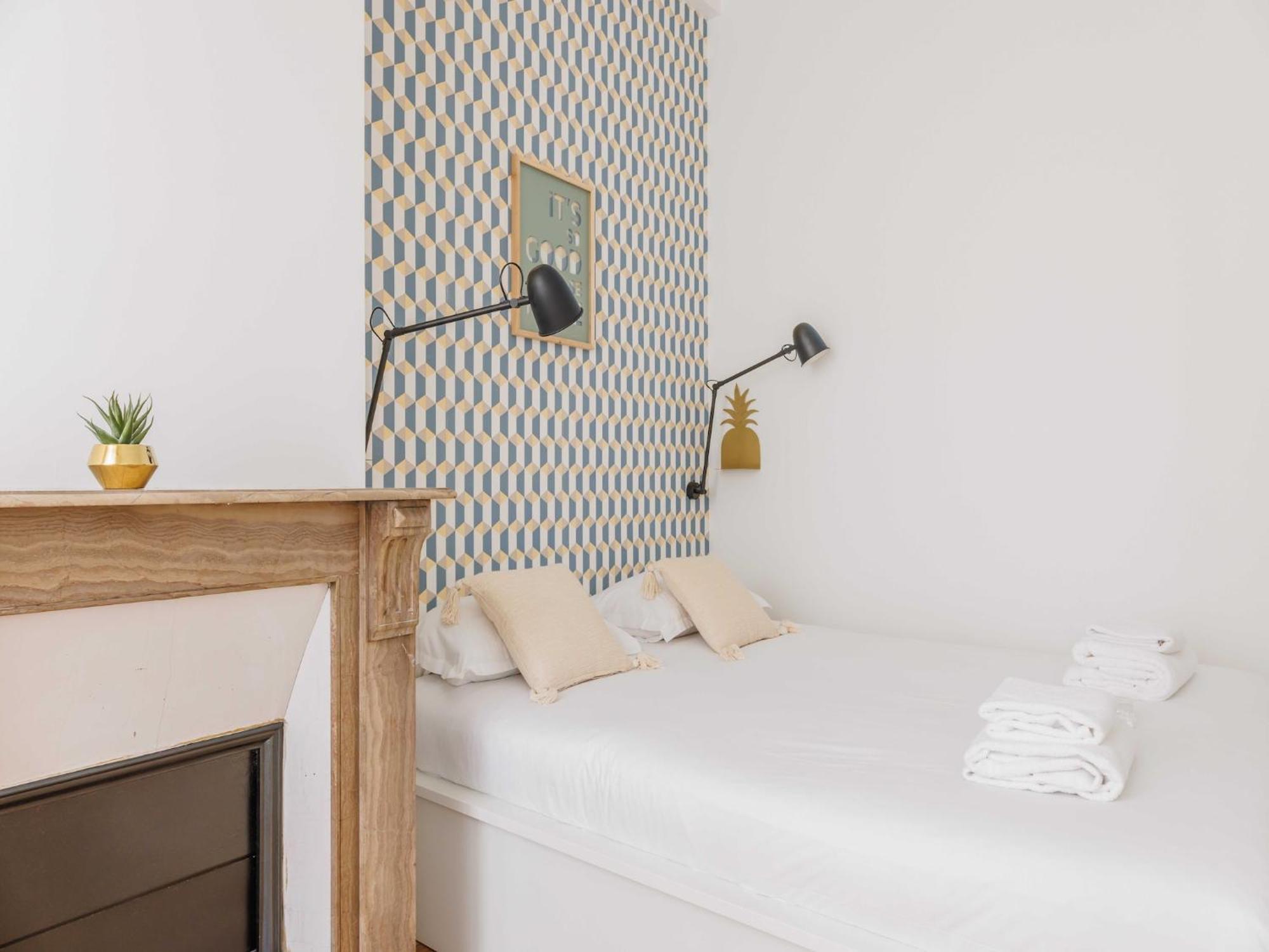 Appt 1 Bdr 2p Near Buttes Chaumont Appartement Parijs